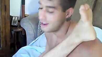 Bella coppietta gay fa sesso