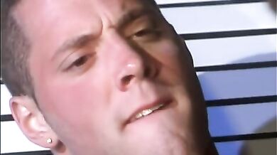 Pompino gay in piscina