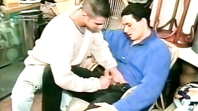 Ragazzi carini fanno l'amore