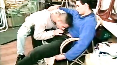 Ragazzi carini fanno l'amore