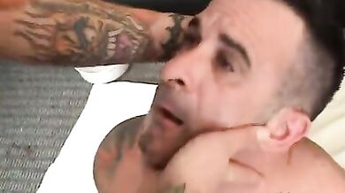 Scopata in bocca con vomito