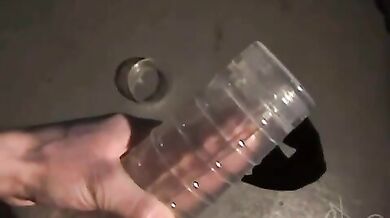 Maschio porco si masturba