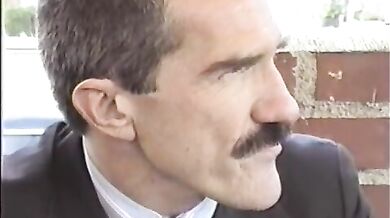 Vecchio gay porca incula un giovane