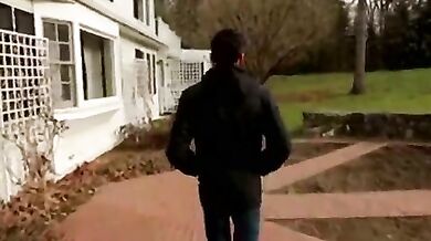 Ragazzo sodomizzato nel bosco