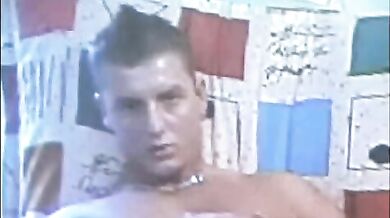 Ragazzo di Praga fa sesso anale