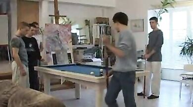 Giovani gay francesi scopata di gruppo