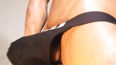 Atletico gay latino in webcam