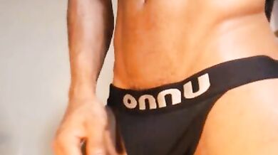 Atletico gay latino in webcam