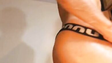 Atletico gay latino in webcam