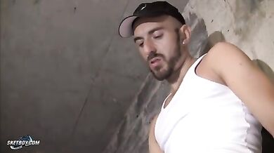 Pompino gay molto profondo