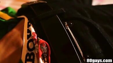 Porco tailandese gay