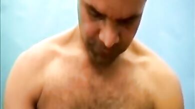 Sesso di gruppo tra gay italiani