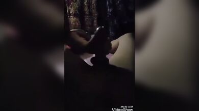 Stalloni asiatici mostrano il loro cazzo in cam