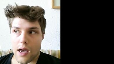 Mi metto un cetriolo nel culo e poi lo mangio