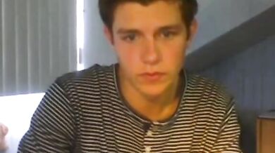 Bel ragazzo olandese ventenne mostra il culo