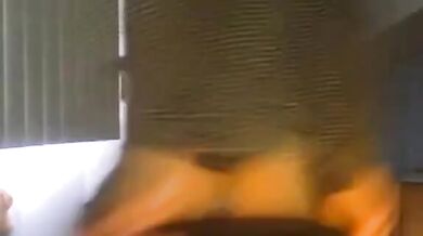 Bel ragazzo olandese ventenne mostra il culo