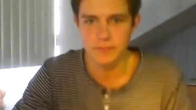 Bel ragazzo olandese ventenne mostra il culo