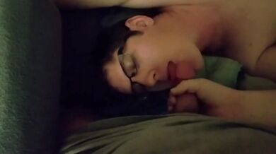 Un cazzo in bocca e uno nel culo