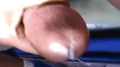 Grosso cazzo nero che sborra