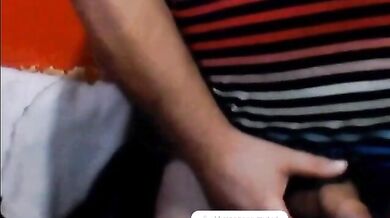 Nonno argentino che si masturba