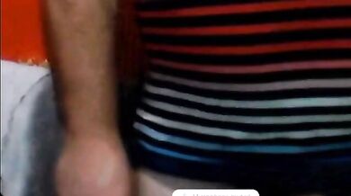 Nonno argentino che si masturba