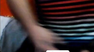 Nonno argentino che si masturba