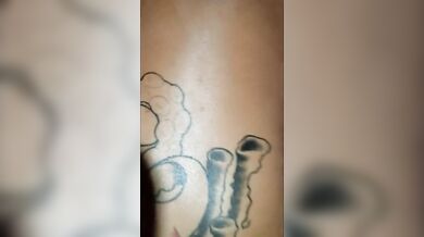 Succhio, poi vengo scopato e sborrato dentro