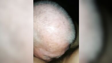 Nonno orso mi spompina il cazzo