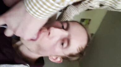 Ingoio di sperma gustoso