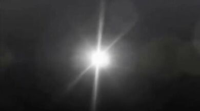 Due ragazzi neri dotati lo scopano