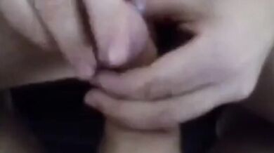 Masturba il mio cazzo insieme al suo