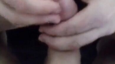 Masturba il mio cazzo insieme al suo