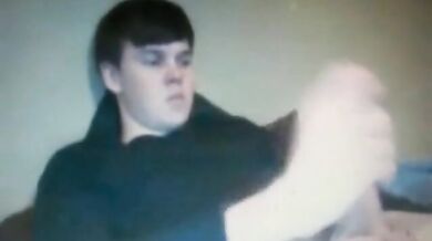 Ragazzo ciccione con un cazzo enorme