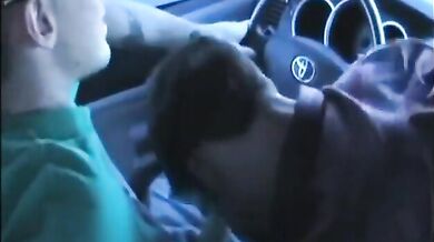 Cazzi non circoncisi che sborrano