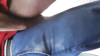 Maturo mi scopa nel parcheggio