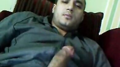 Giovane arabo superdotato