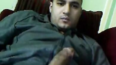 Giovane arabo superdotato