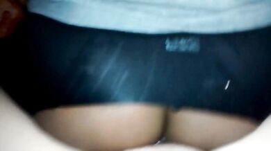 Camionista bianco scopa una cagna nera