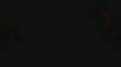 Ragazzo amatoriale in webcam scopato duramente da un cazzo enorme