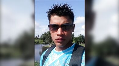 Cazzo indiano che sborra copiosamente