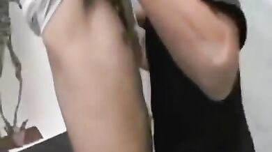 Arabo passivo inculato da troia attiva