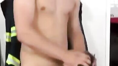 Adora succhiare i cazzi