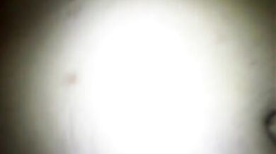 Spogliarello di un gay ciccione su Facebook