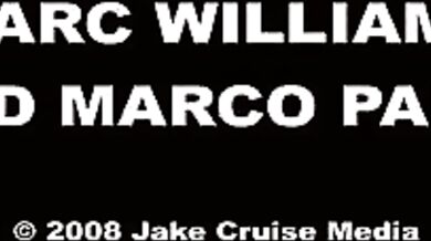 Negro muscoloso spana culo bianco