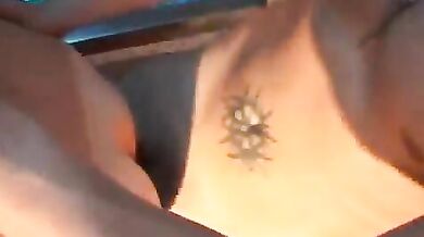 Giovani porci super arrapati