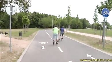 Pattinatori gay esibizionisti