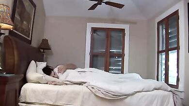 Ragazzo succhia il pene dello zio