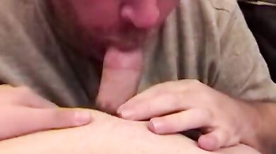 Vecchio gay succhia cazzi