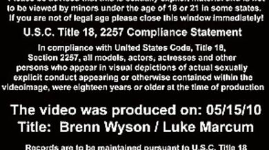 Boss gay lo piglia in culo