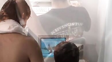 Chico fottuto sulla poltrona